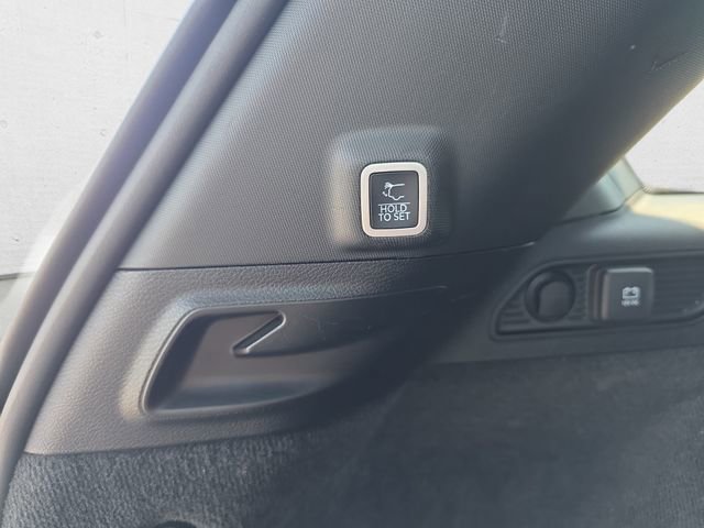 Used 2022 Jeep Grand Cherokee Summit AWD/4WD image 13