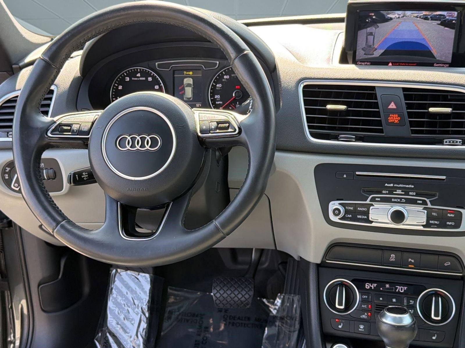 Used 2018 Audi Q3 2.0T Premium Plus w/ Premium Plus Package AWD/4WD image 28