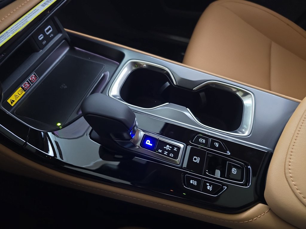 New 2026 Lexus NX 350 AWD w/ Cold Area Package image 24