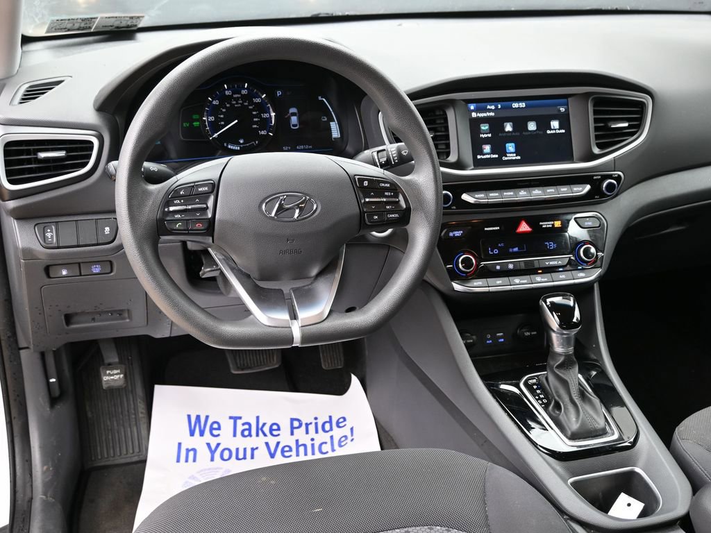 Used 2018 Hyundai Ioniq Blue image 29