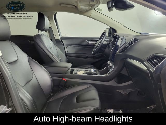 Used 2022 Ford Edge Titanium AWD/4WD image 18