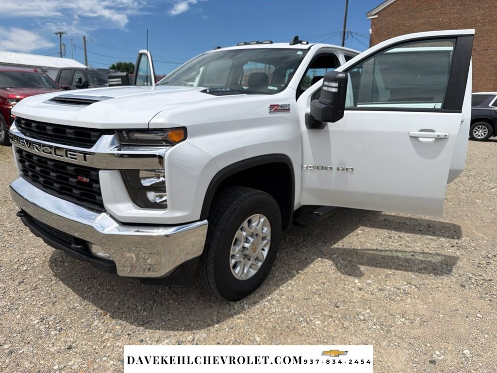 Used 2022 Chevrolet Silverado 3500 LT w/ Convenience Package AWD/4WD image 23