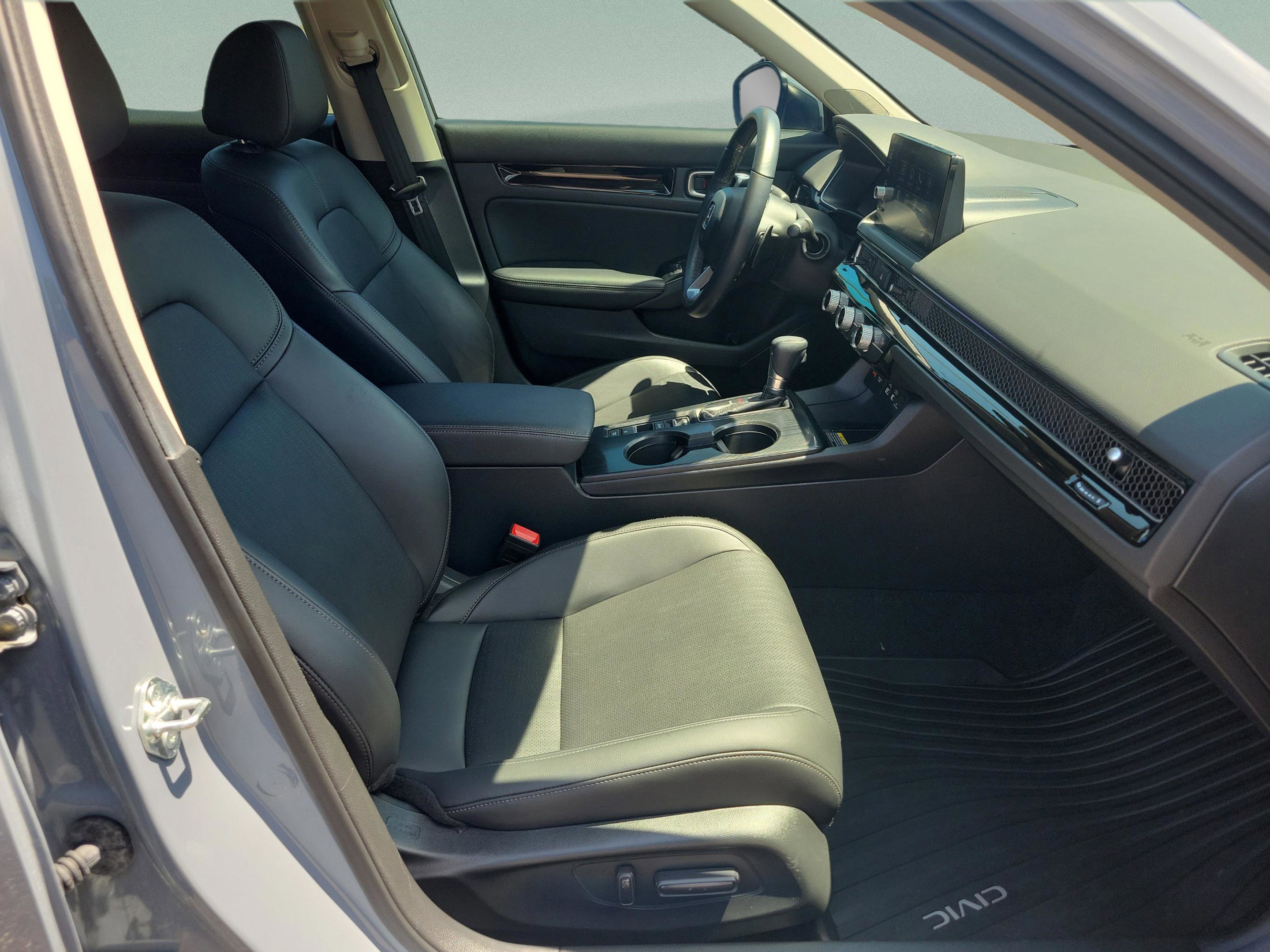Used 2024 Honda Civic Touring image 18