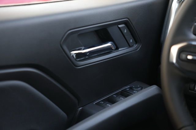 New 2025 GMC Canyon Elevation w/ Convenience Package image 18