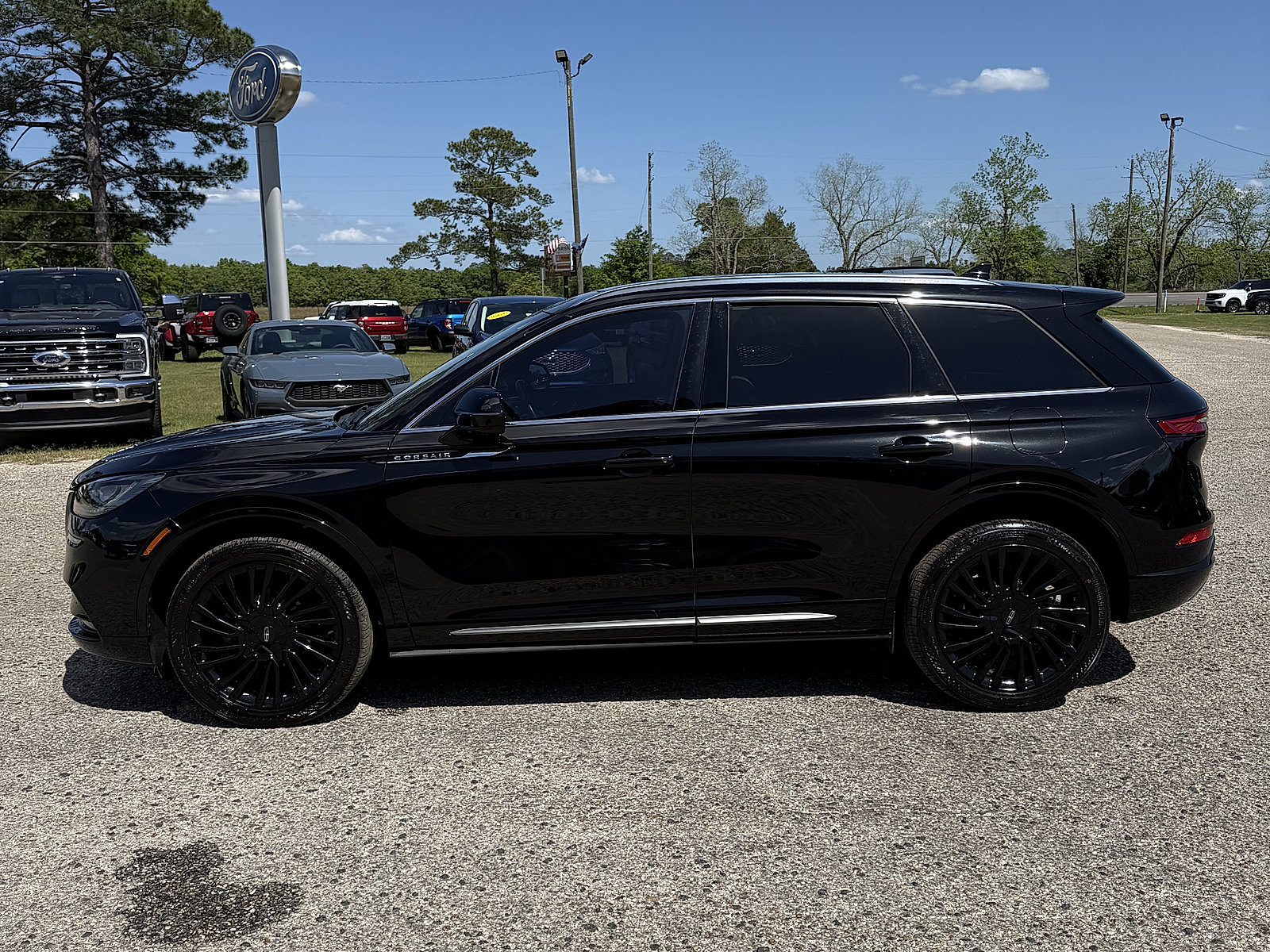 Used 2021 Lincoln Corsair Reserve image 3