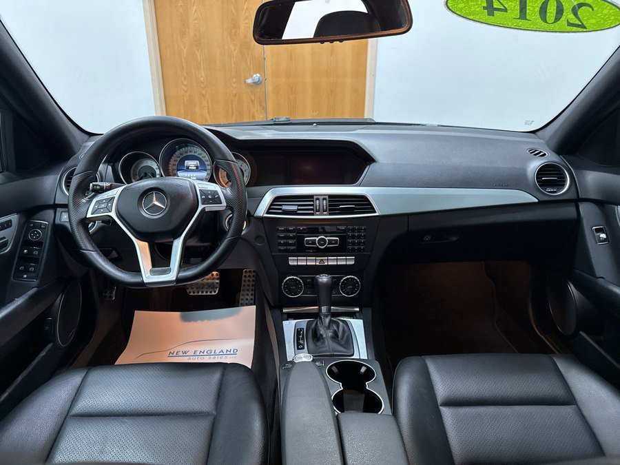 Used 2014 Mercedes-Benz C 300 4MATIC Sedan image 8