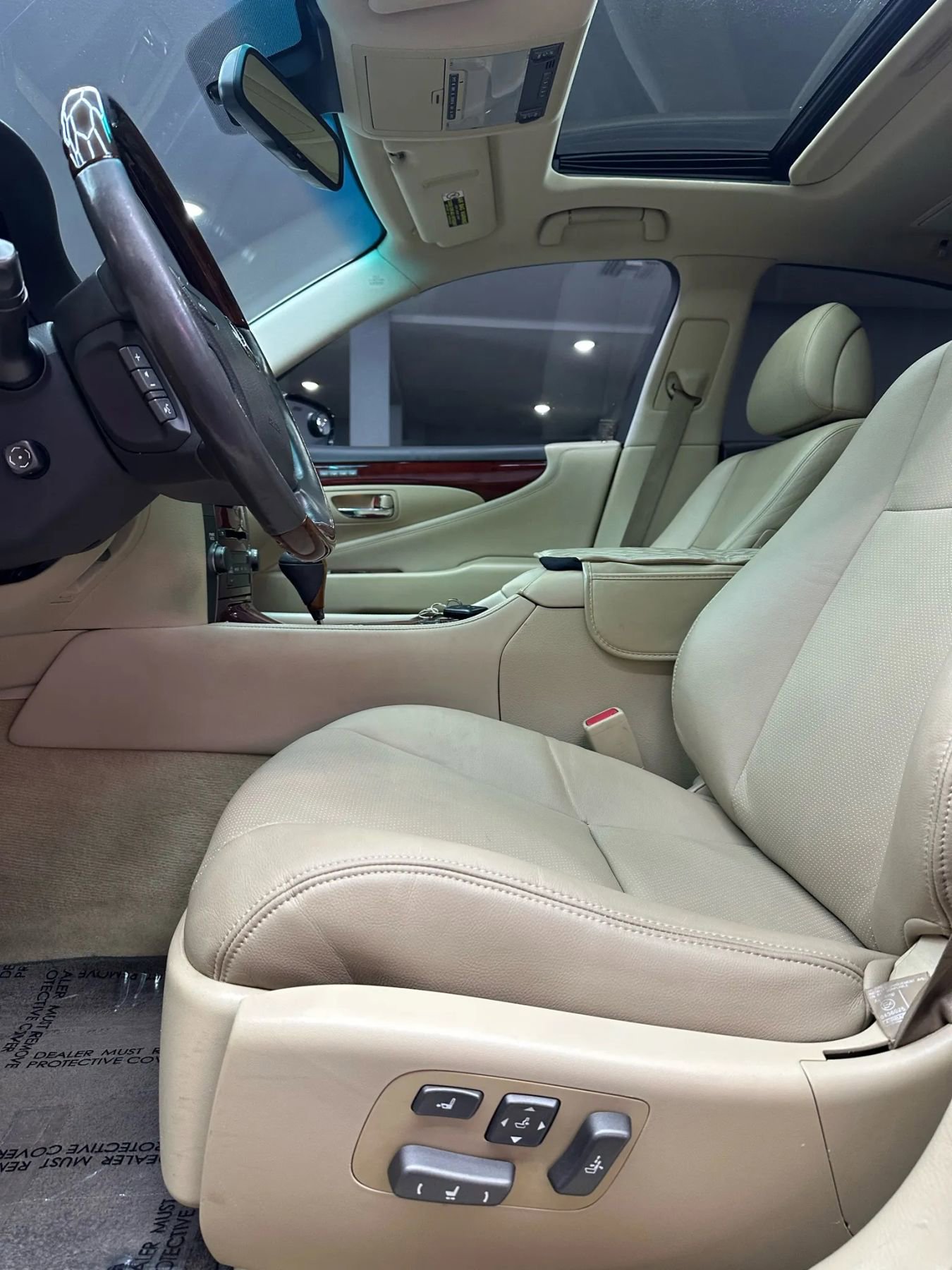 Used 2009 Lexus LS 460 AWD image 11