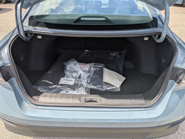 New 2026 Nissan Sentra SV w/ SV Convenience Package FWD image 27