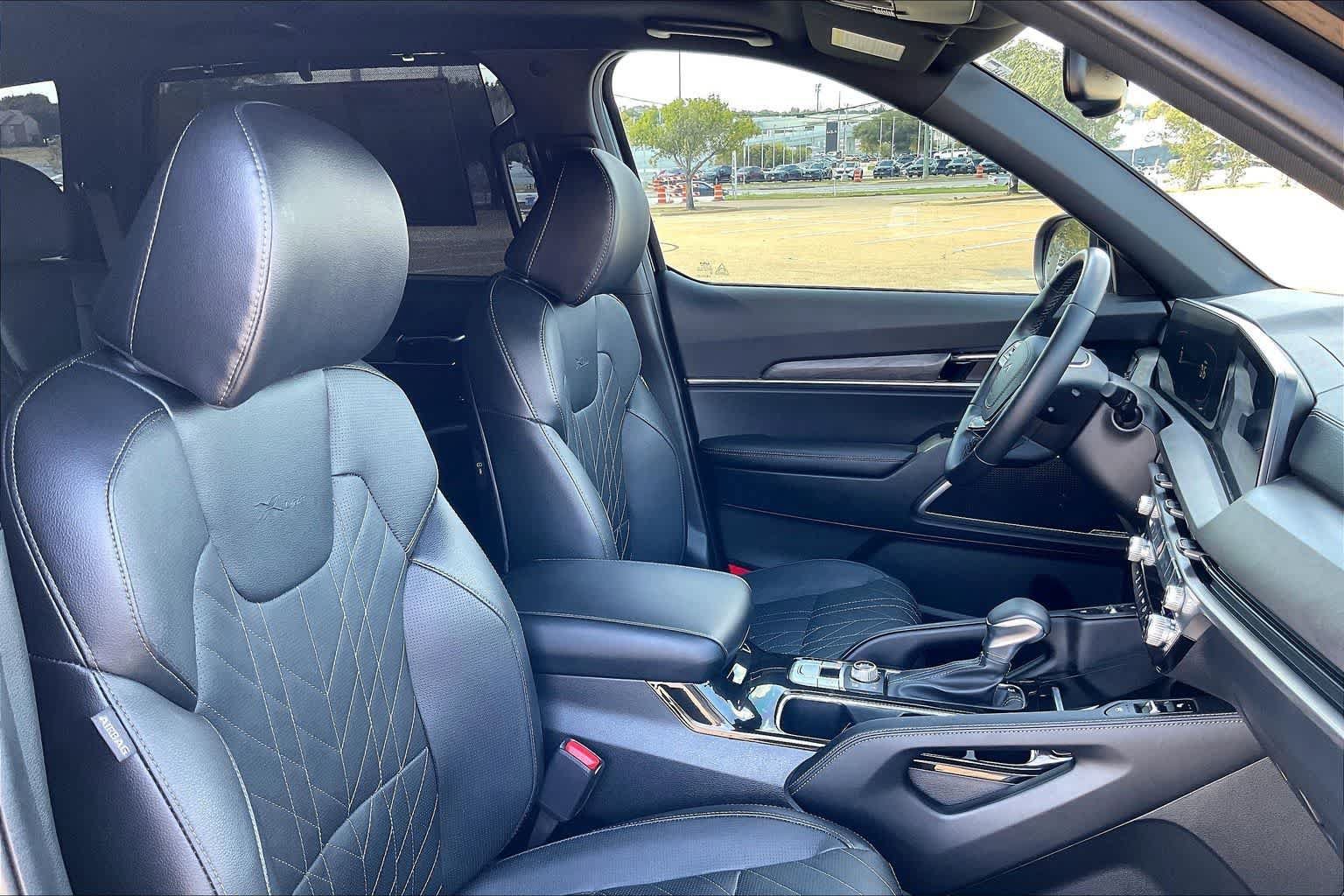 Certified 2024 Kia Telluride EX X-Line AWD/4WD image 11