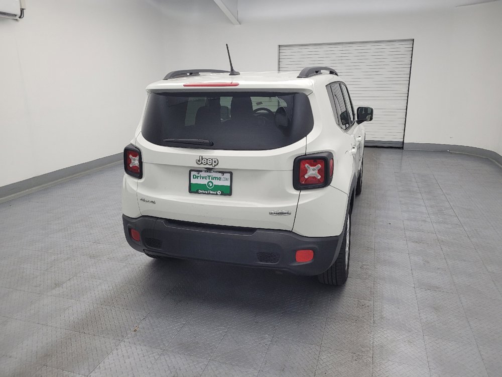 Used 2016 Jeep Renegade Latitude AWD/4WD image 7