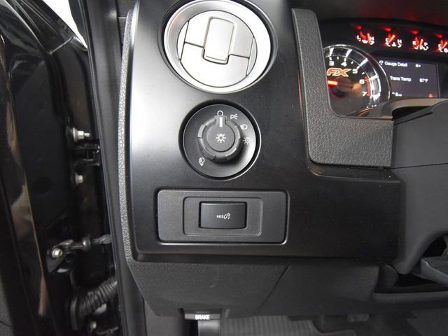 Used 2014 Ford F150 FX4 w/ Equipment Group 402A Luxury image 32