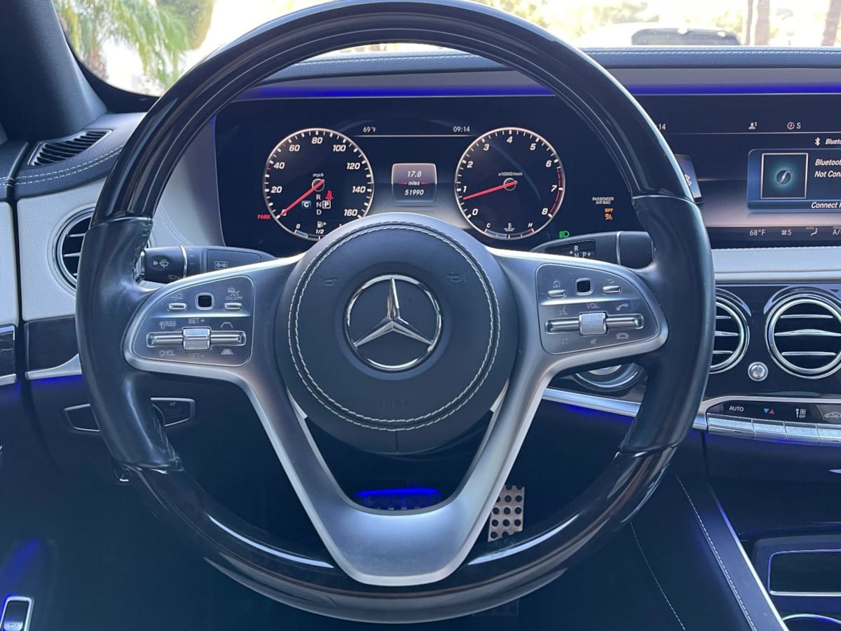 Used 2019 Mercedes-Benz S 560 Sedan image 18