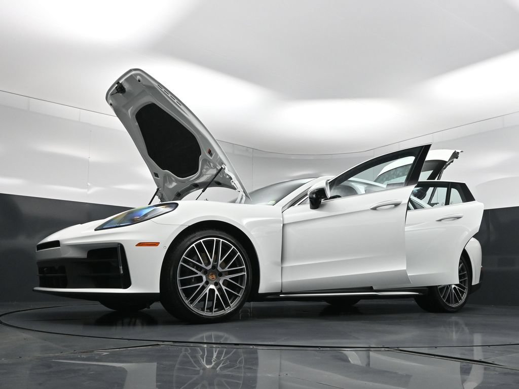 New 2026 Porsche Panamera 4 AWD/4WD image 35