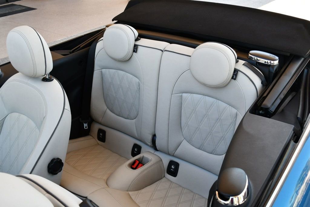 Used 2022 MINI Cooper S image 14