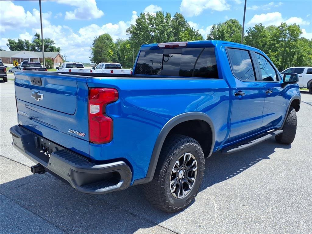 Used 2022 Chevrolet Silverado 1500 ZR2 AWD/4WD image 4