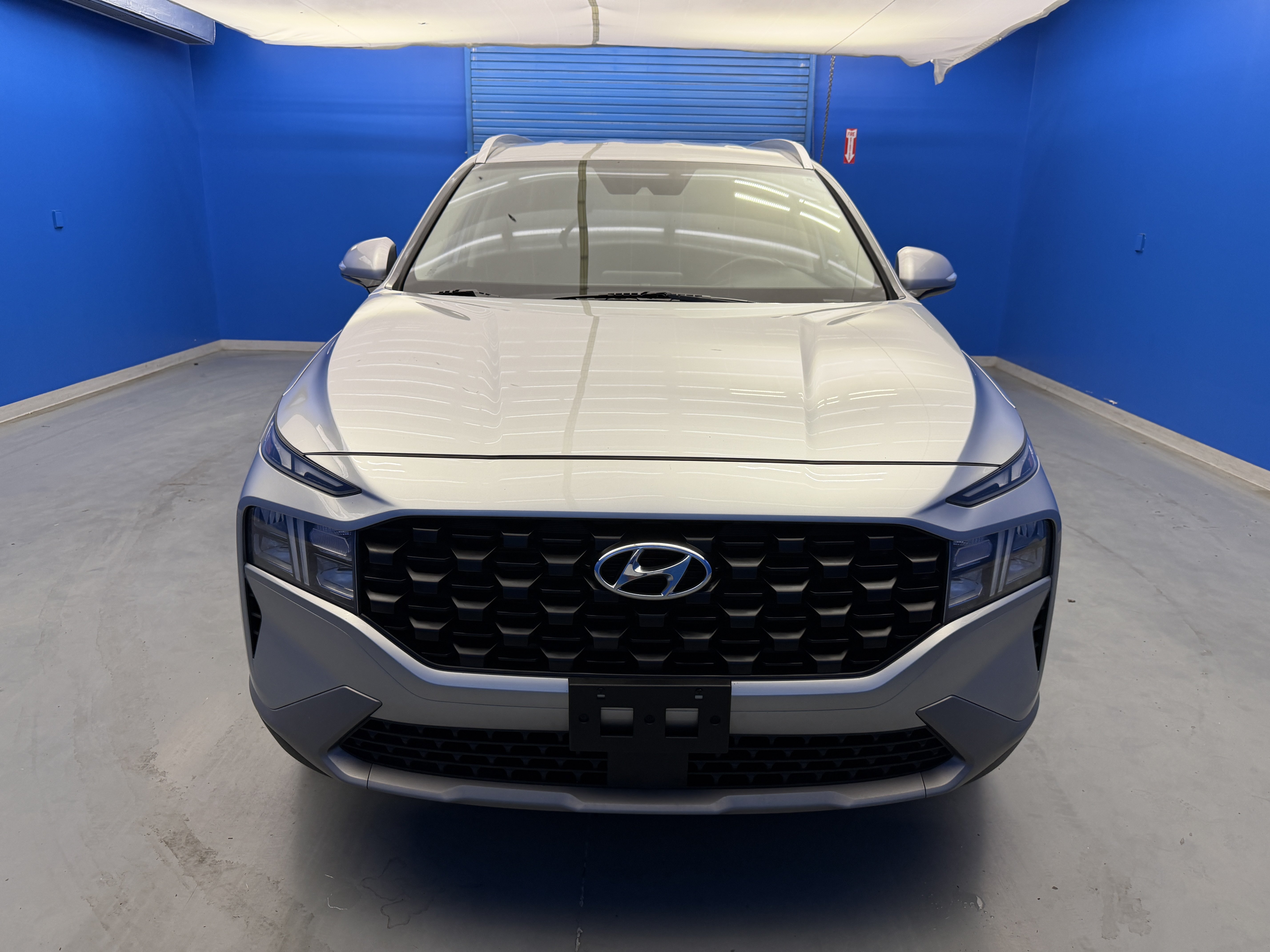Used 2023 Hyundai Santa Fe SEL AWD/4WD image 3
