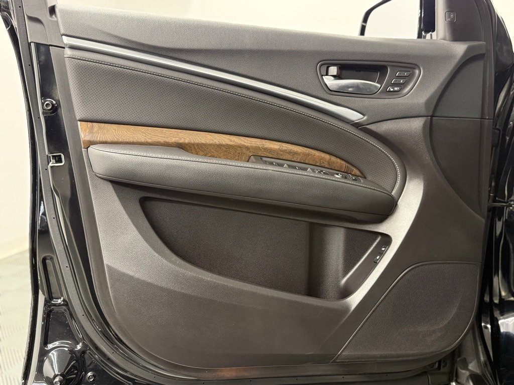 Used 2020 Acura MDX FWD w/ Technology Package image 14