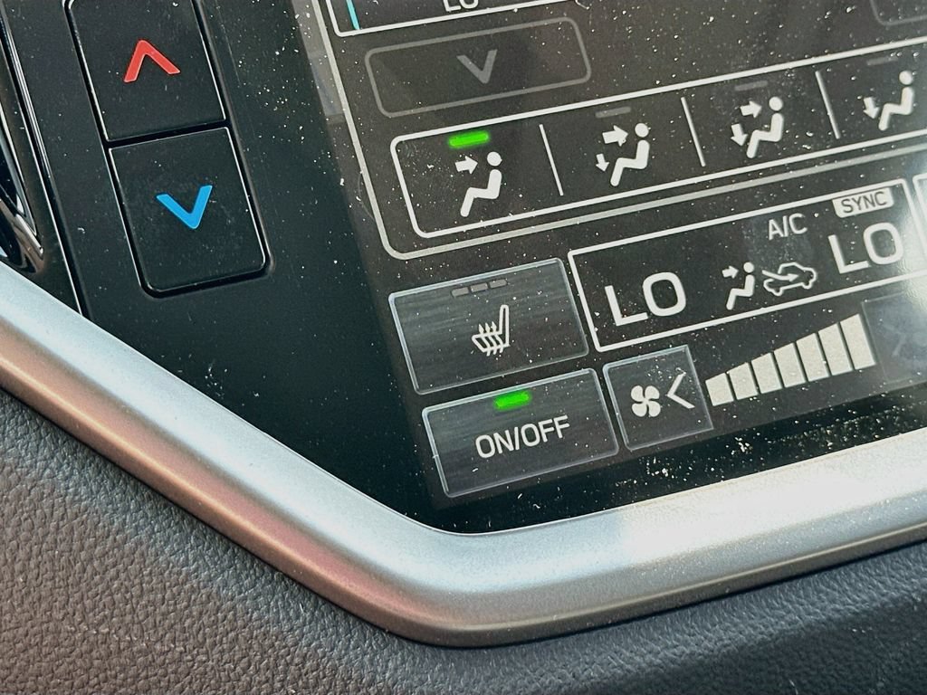 New 2026 Subaru Ascent Limited AWD/4WD image 27