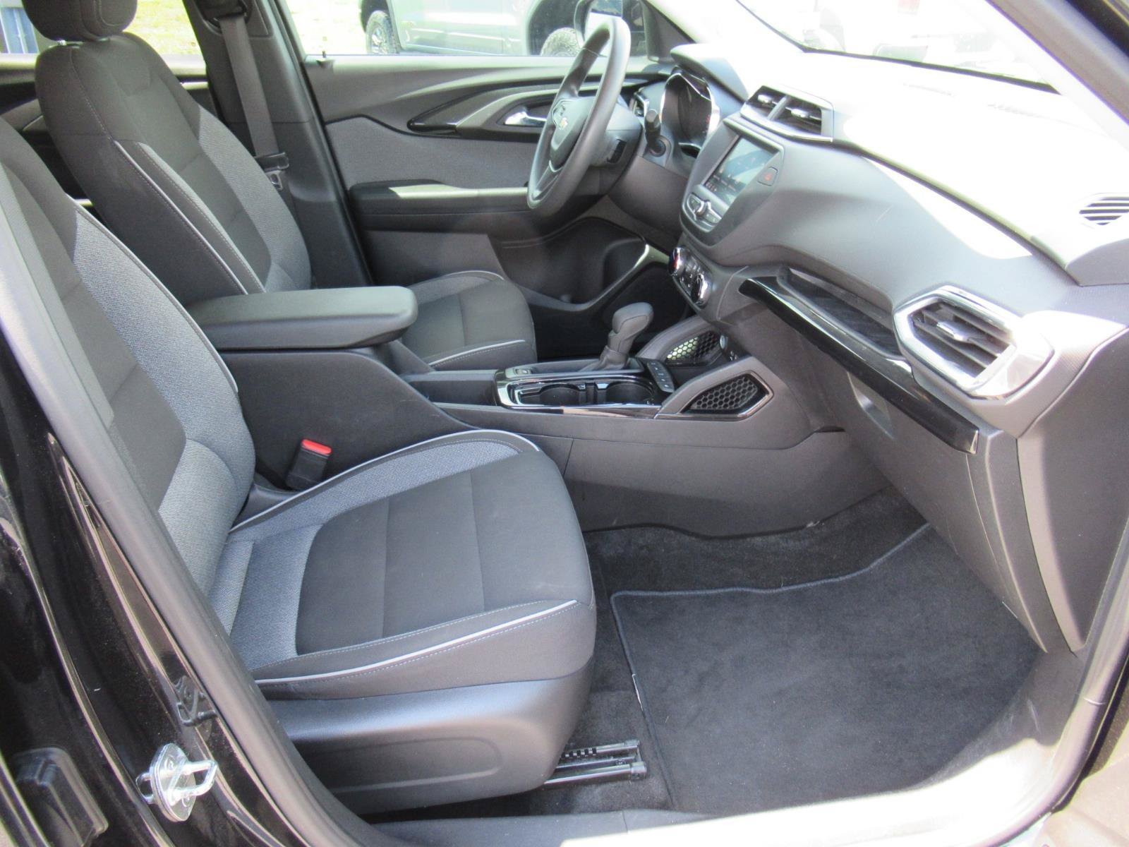 Certified 2022 Chevrolet TrailBlazer LT FWD image 11