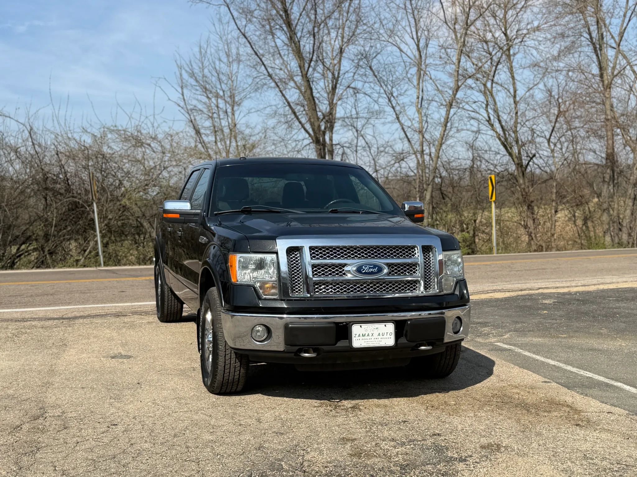 Used 2010 Ford F150 Lariat image 8