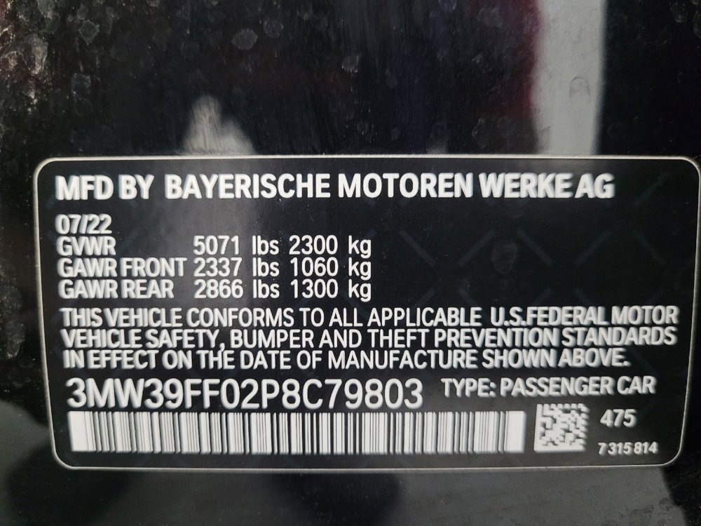 Used 2023 BMW 330e w/ Driving Assistance Package image 33