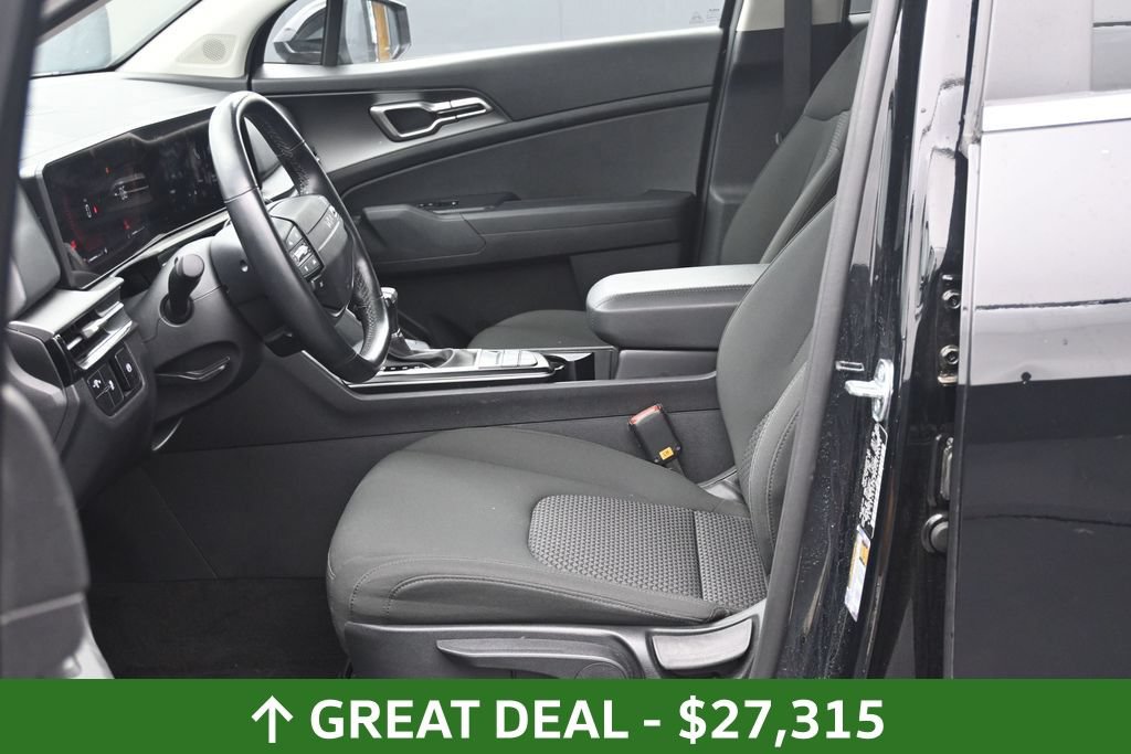 Used 2026 Kia Sportage LX AWD/4WD image 18
