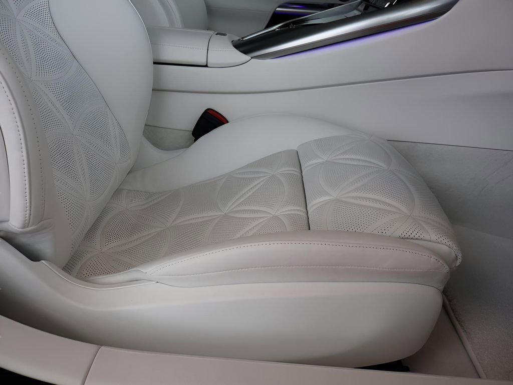 New 2026 Mercedes-Benz Maybach SL 680 image 19