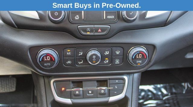 Used 2024 GMC Terrain SLT image 25