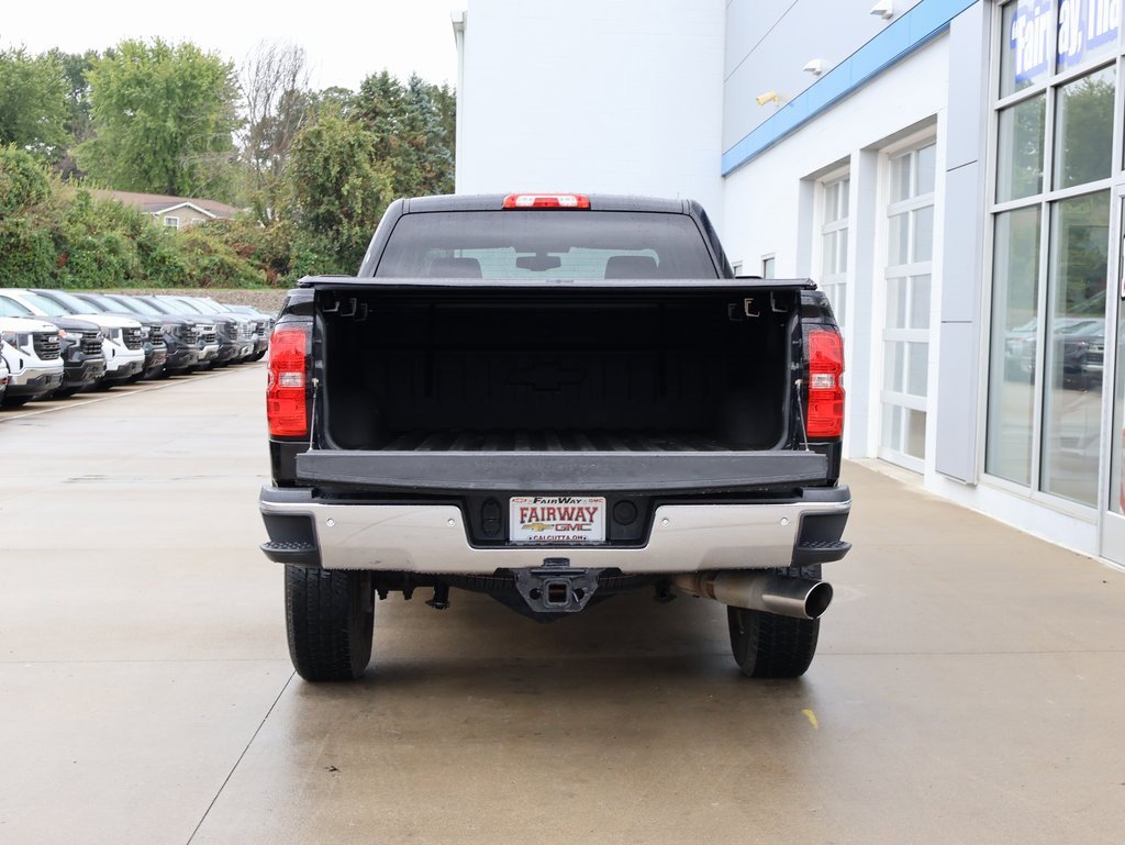Used 2016 Chevrolet Silverado 3500 LTZ image 30