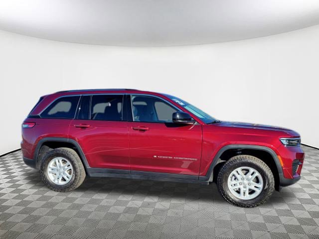Used 2023 Jeep Grand Cherokee Laredo w/ Luxury Tech Group I image 7