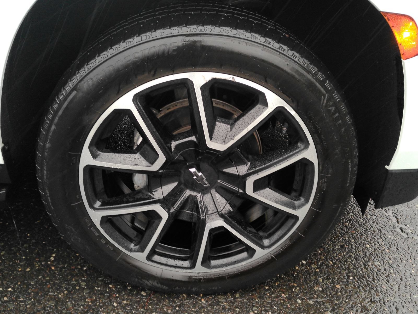 Used 2024 Chevrolet Suburban RST w/ Luxury Package AWD/4WD image 37