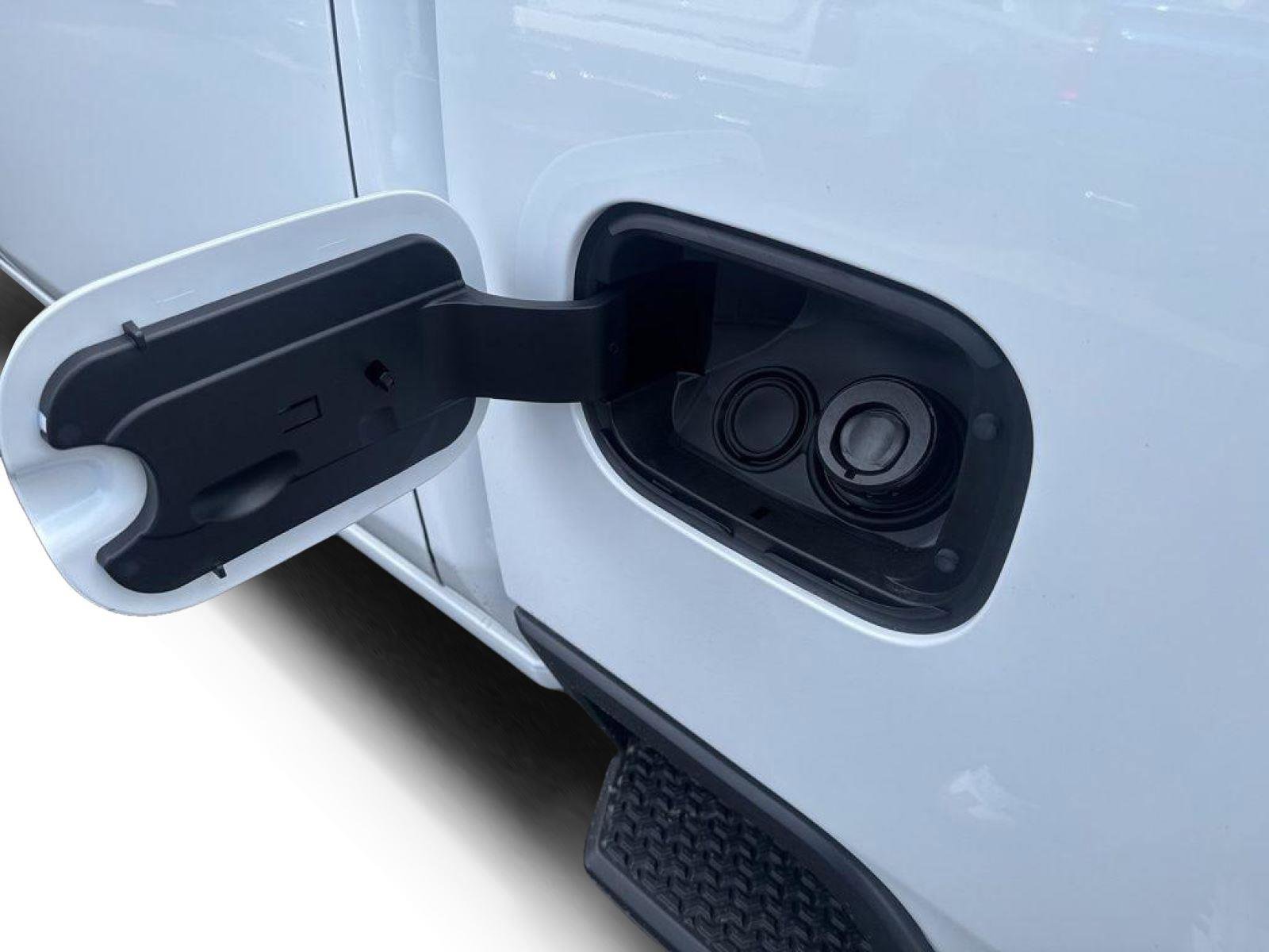 New 2026 Chevrolet Silverado 2500 W/T w/ WT Convenience Package AWD/4WD image 6