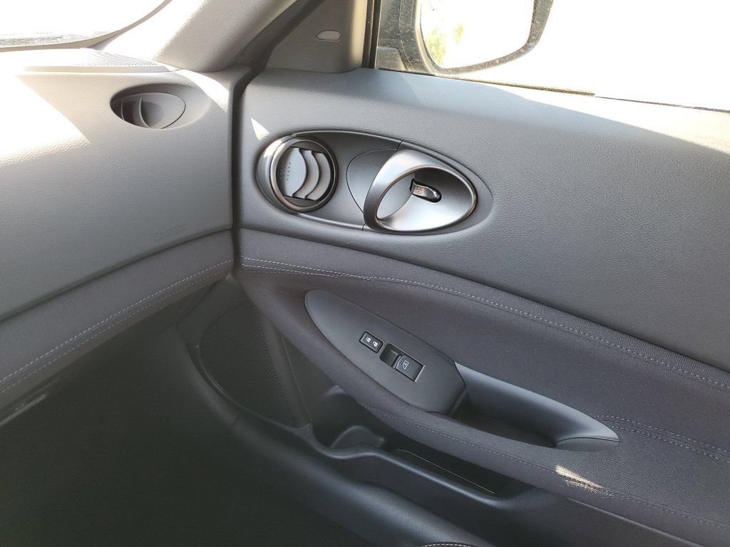 New 2026 Nissan Z Sport w/ Floor Mat Package RWD image 32