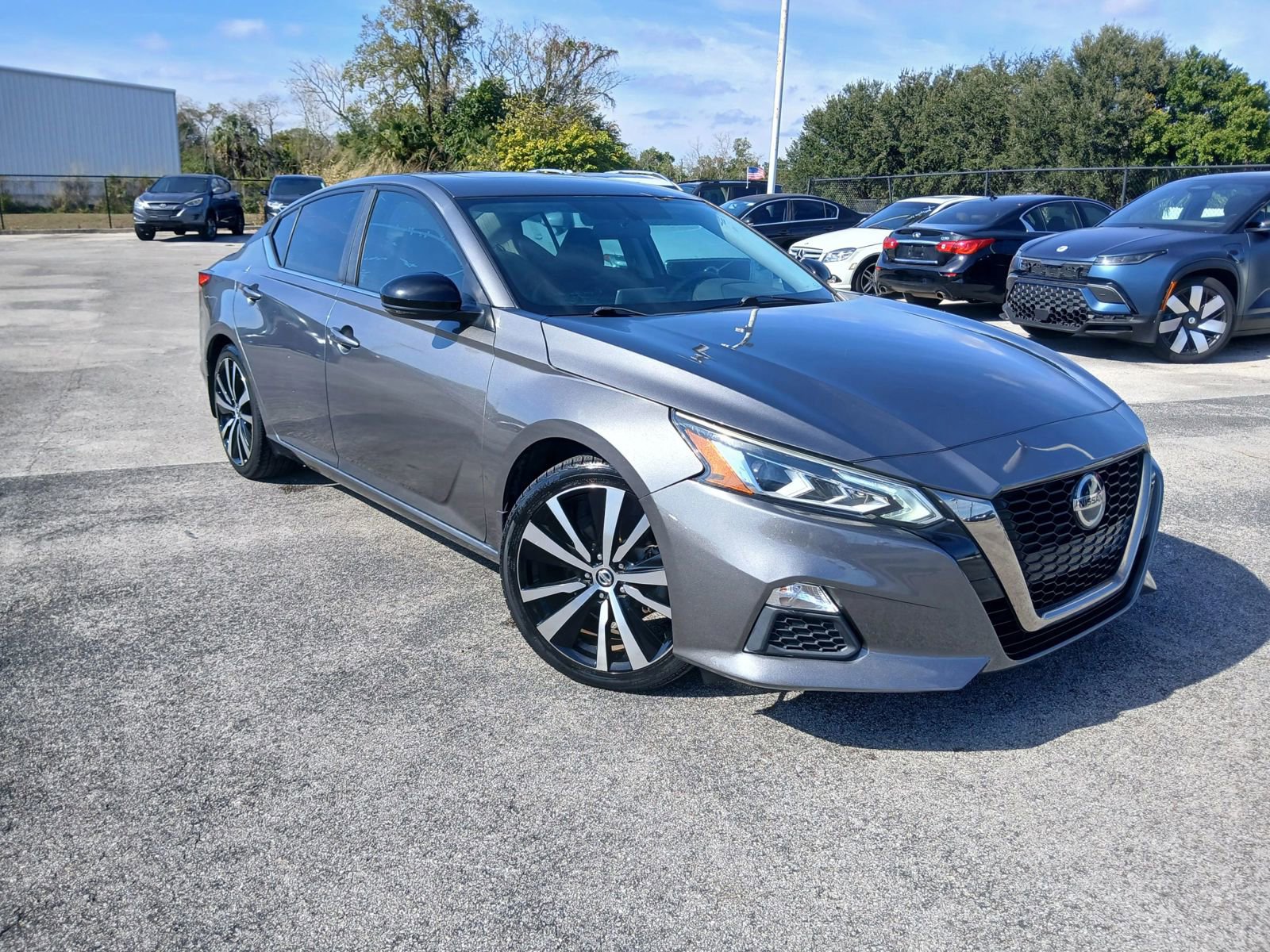 Used 2019 Nissan Altima 2.5 SR w/ SR Premium Package