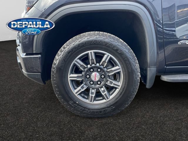 Used 2024 GMC Sierra 1500 AT4 w/ Technology Package image 18