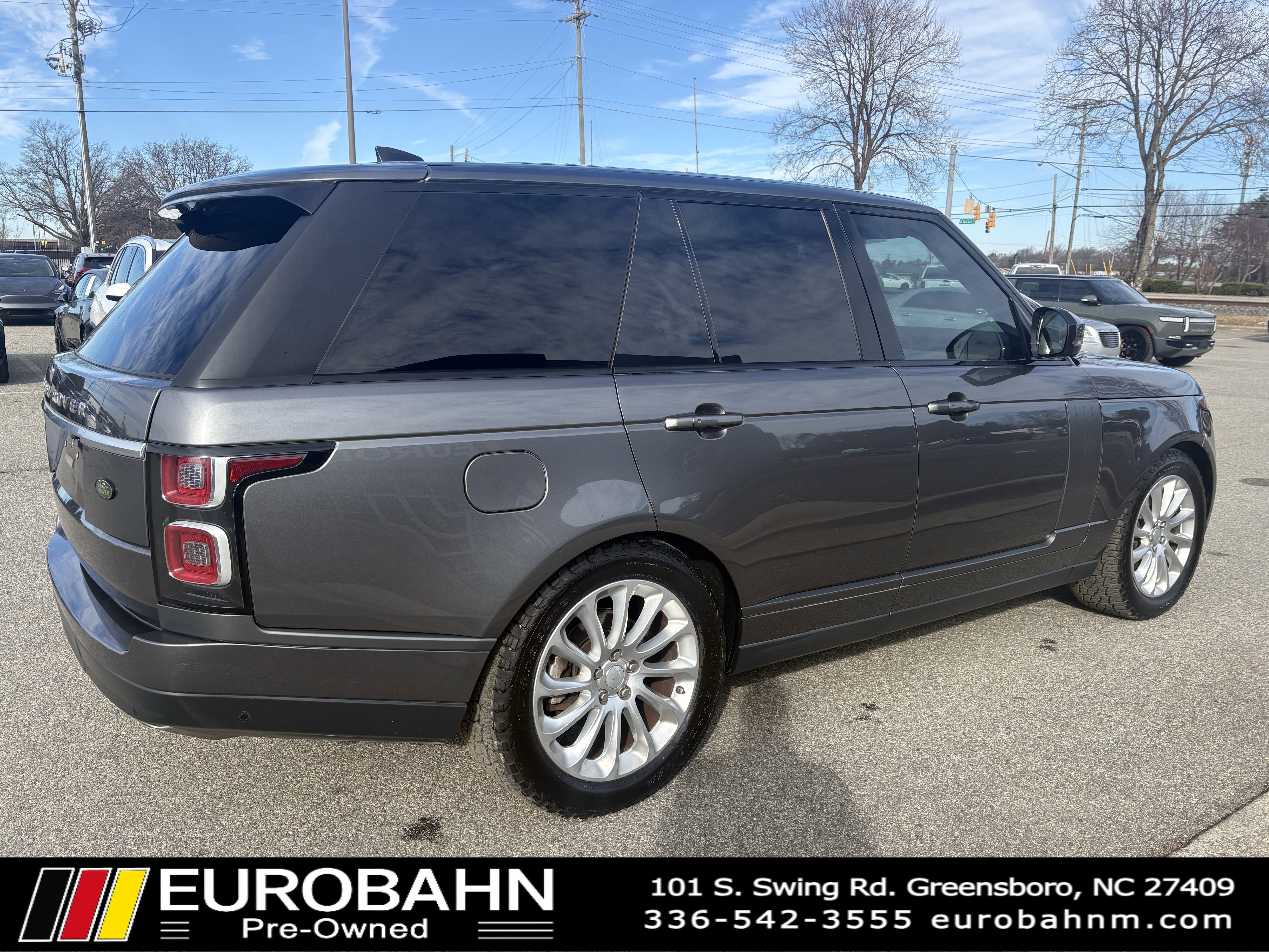 Used 2018 Land Rover Range Rover HSE image 31