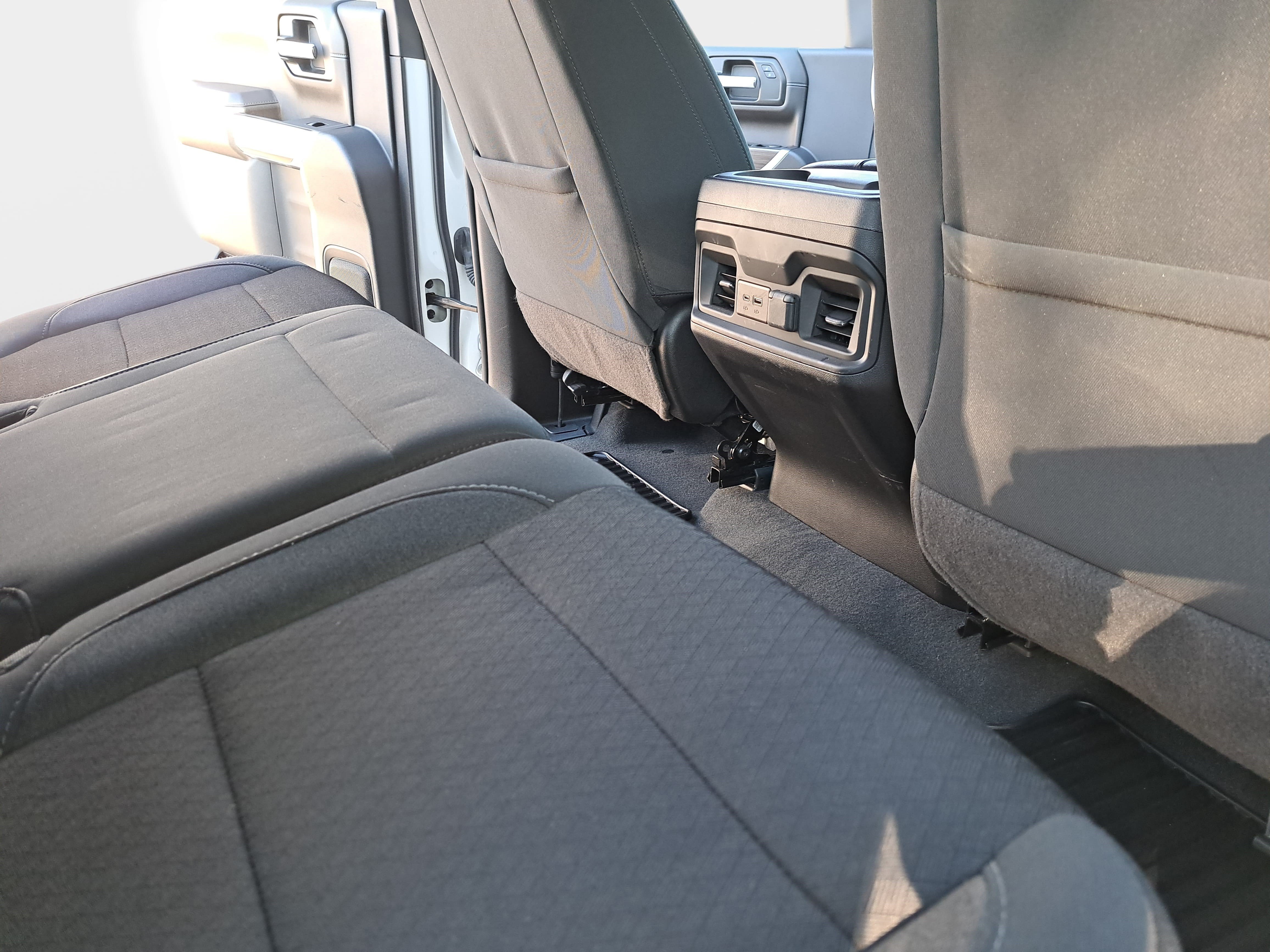 Used 2021 Chevrolet Silverado 1500 LT Trail Boss AWD/4WD image 11
