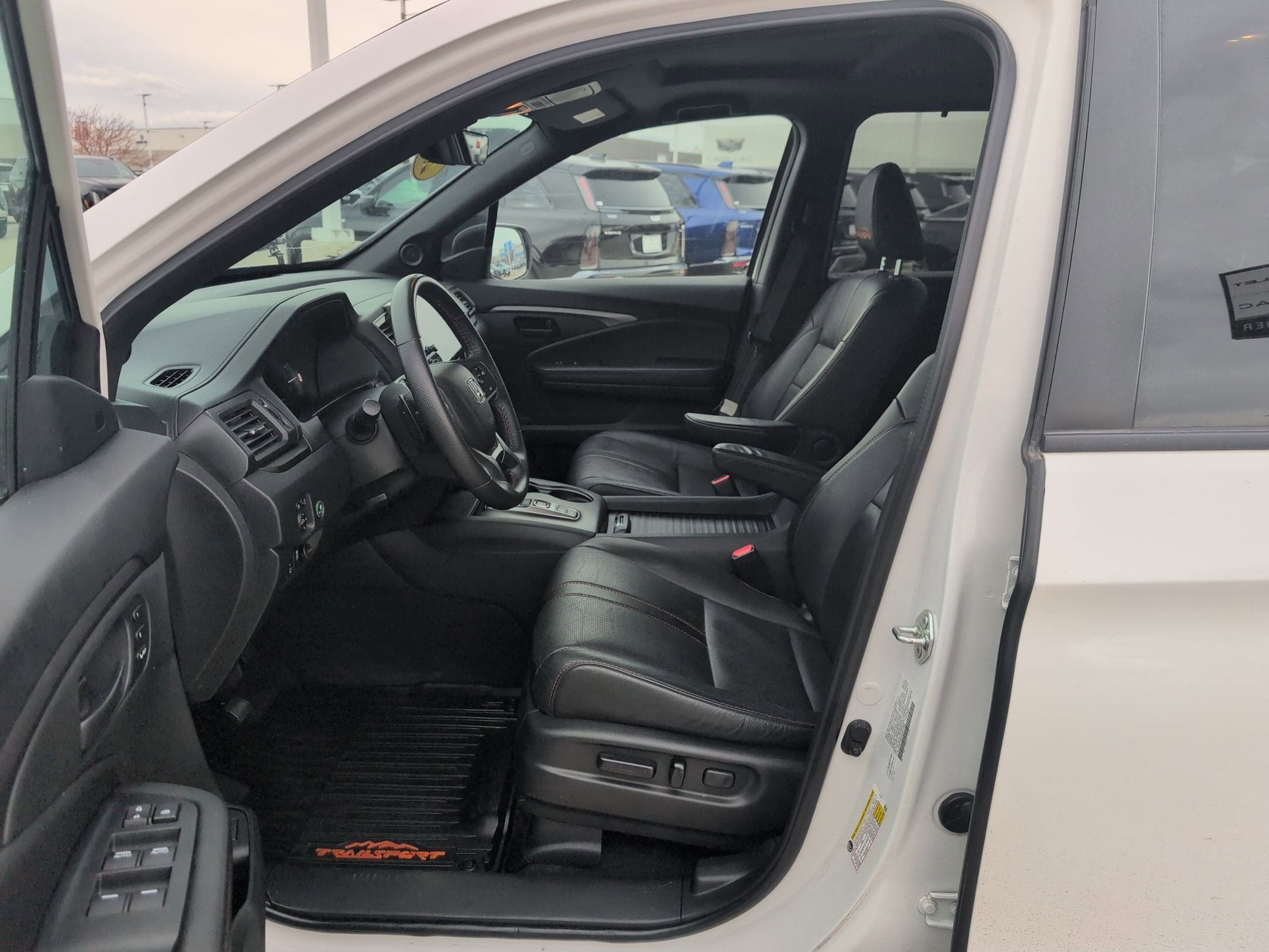 Used 2023 Honda Passport TrailSport image 26