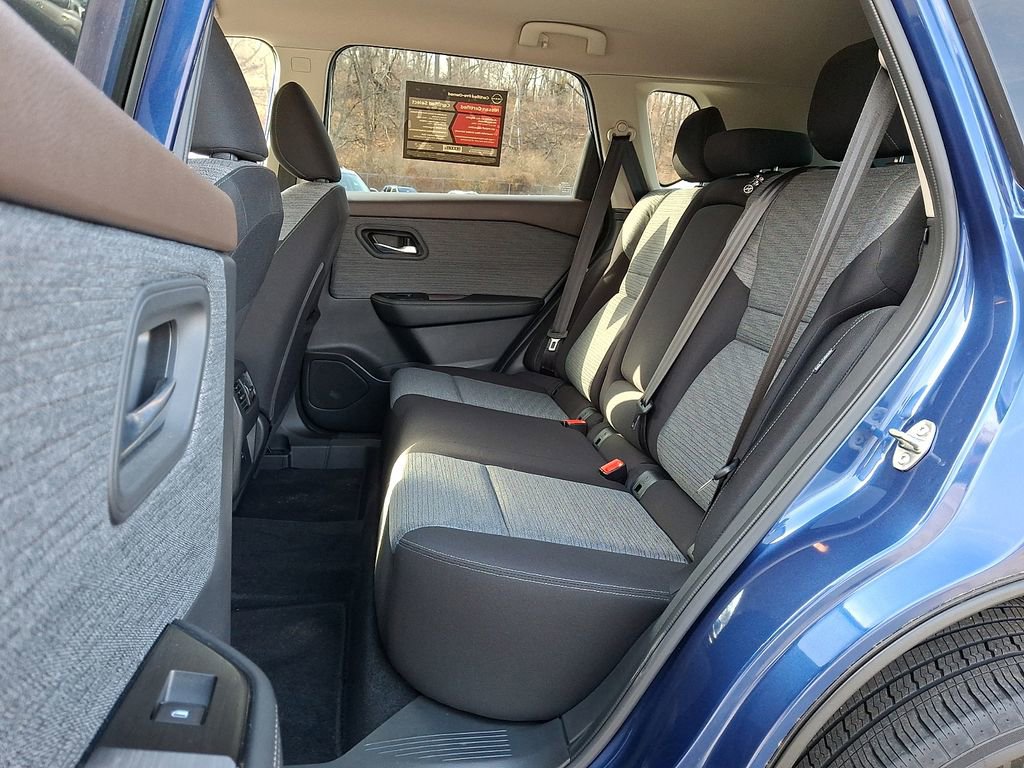 Certified 2023 Nissan Rogue SV AWD/4WD image 11