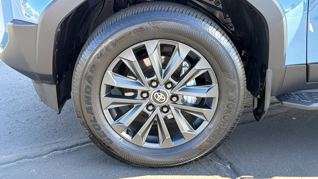 Certified 2025 Toyota Land Cruiser AWD/4WD image 9