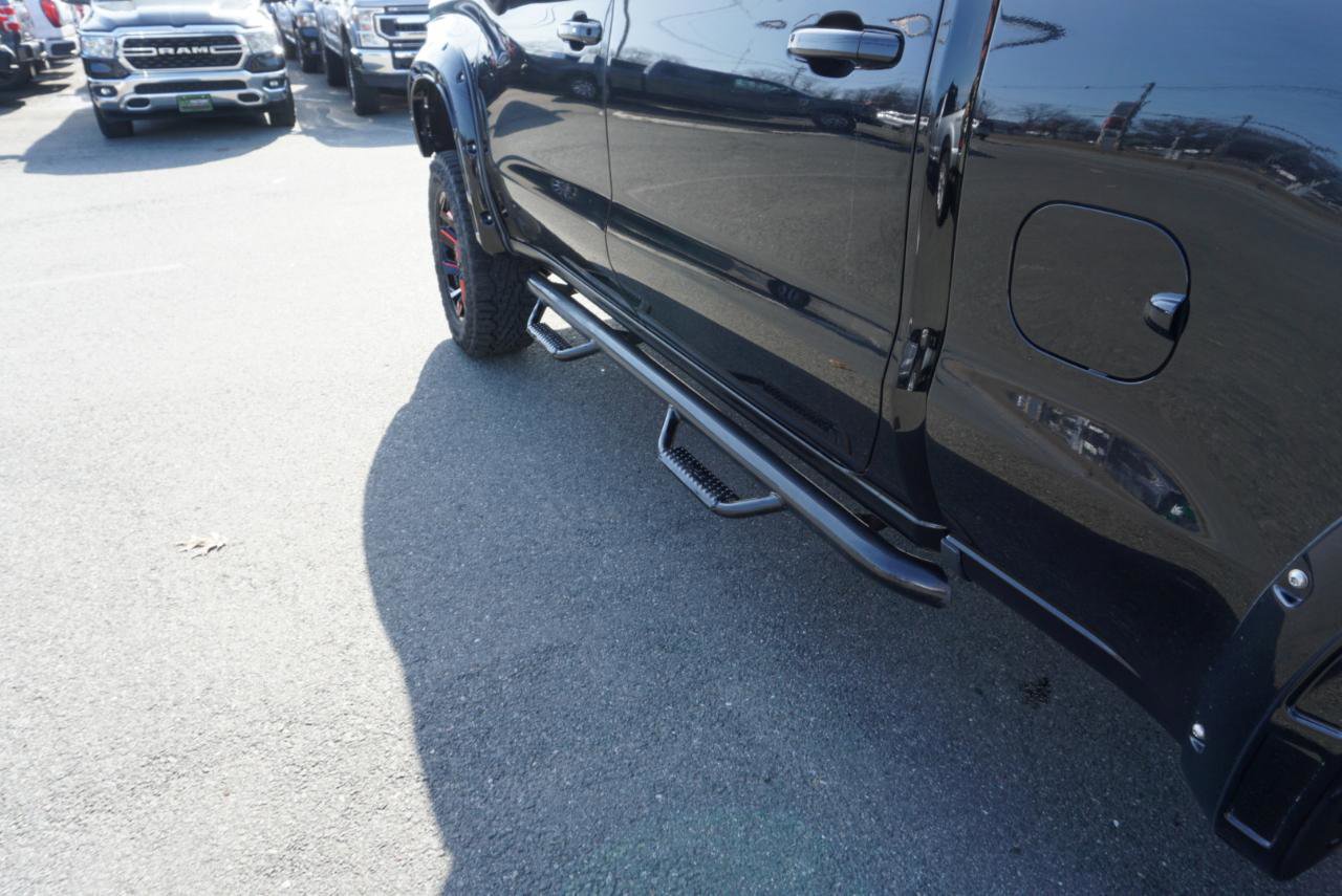 Used 2021 Chevrolet Silverado 1500 LT Trail Boss w/ Convenience Package II image 12