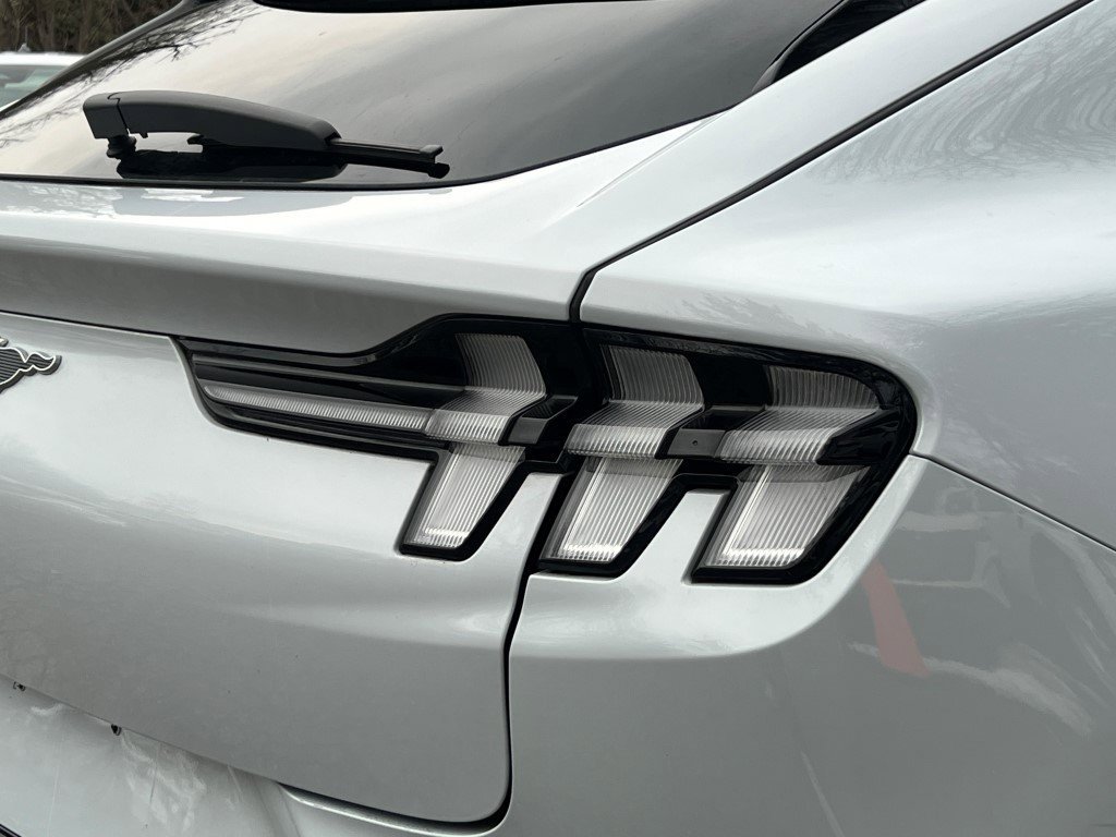 Used 2023 Ford Mustang Mach-E Premium image 6