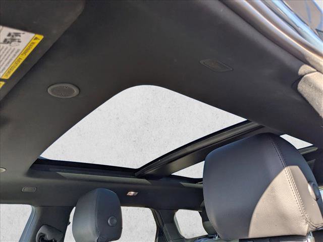 Used 2024 Land Rover Range Rover Evoque Dynamic SE image 16