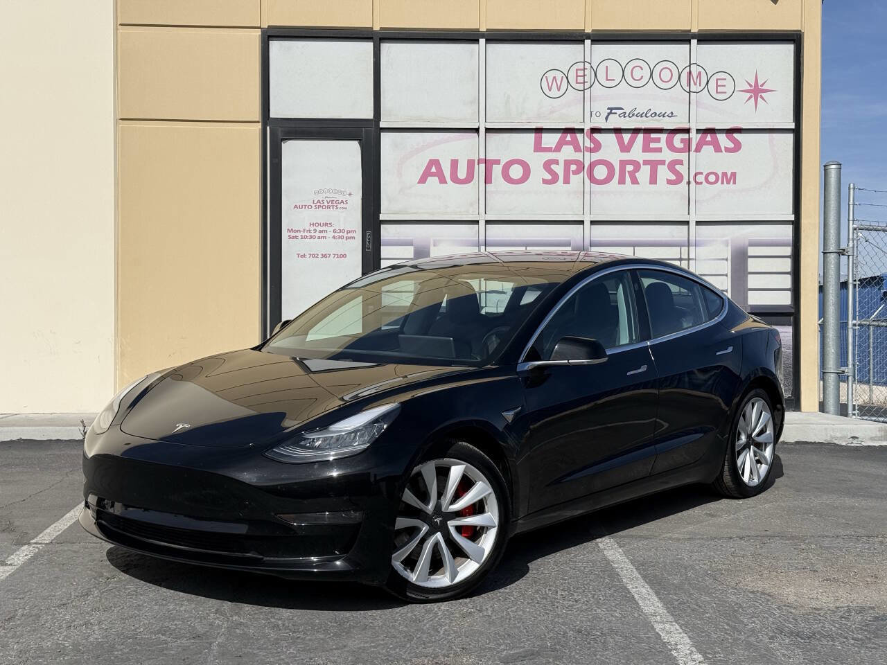 Used 2018 Tesla Model 3 Performance image 4
