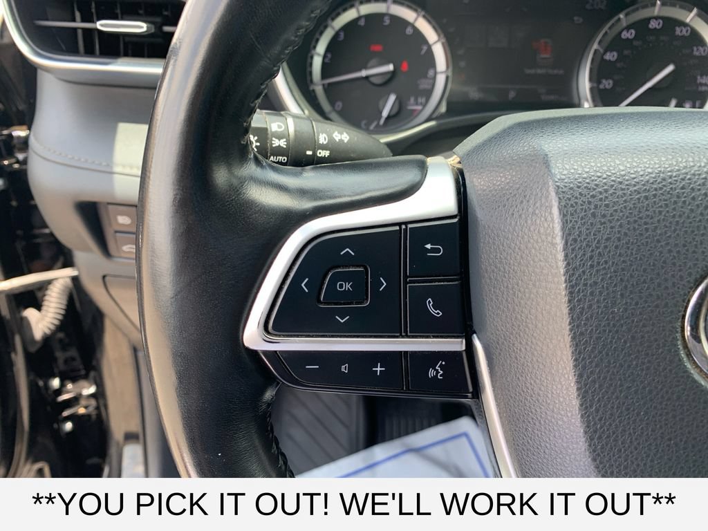 Used 2022 Toyota Highlander Platinum AWD/4WD image 16