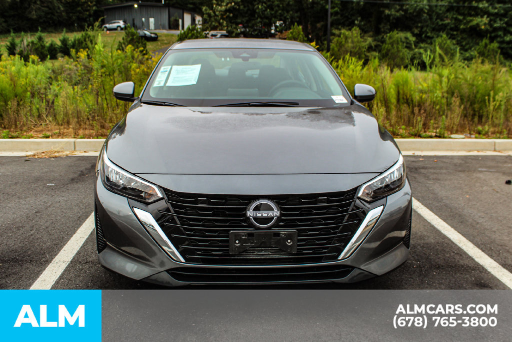 Used 2024 Nissan Sentra SV FWD image 9