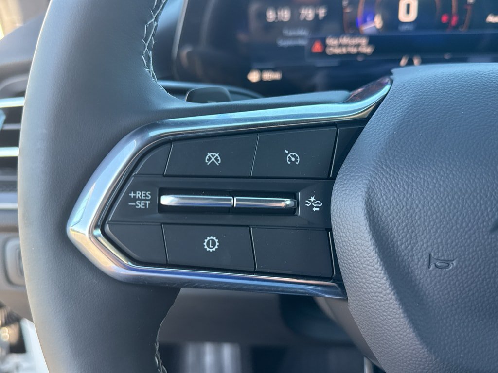New 2027 Chevrolet Traverse LT w/ Sun and Wheel Package FWD image 17