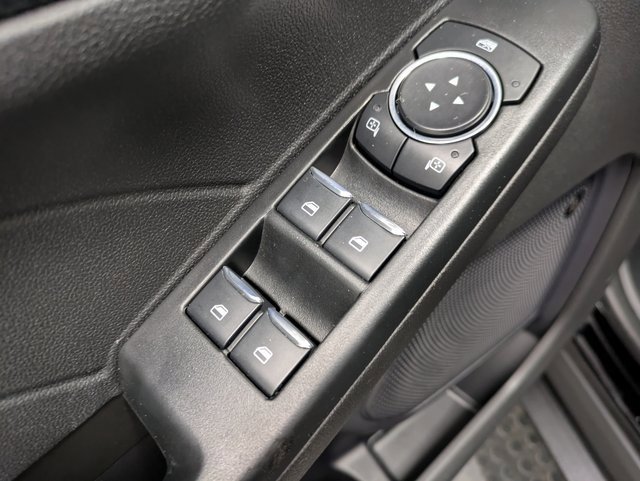 Used 2023 Ford Escape ST-Line Select w/ Tech Pack #2 image 9