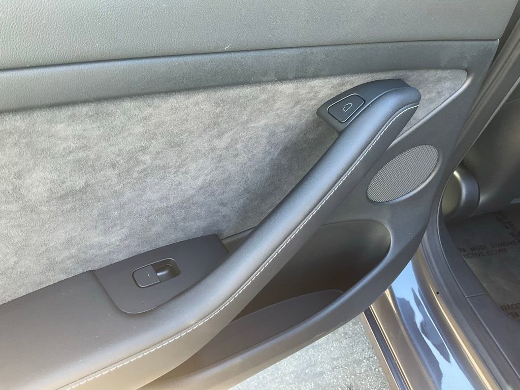Used 2023 Tesla Model 3 Standard Range image 50