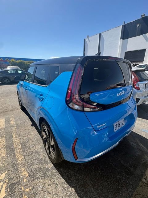 Certified 2023 Kia Soul GT-Line FWD image 3